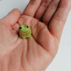 Mini paper Frog