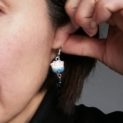 Earrings Manekineko lightblue