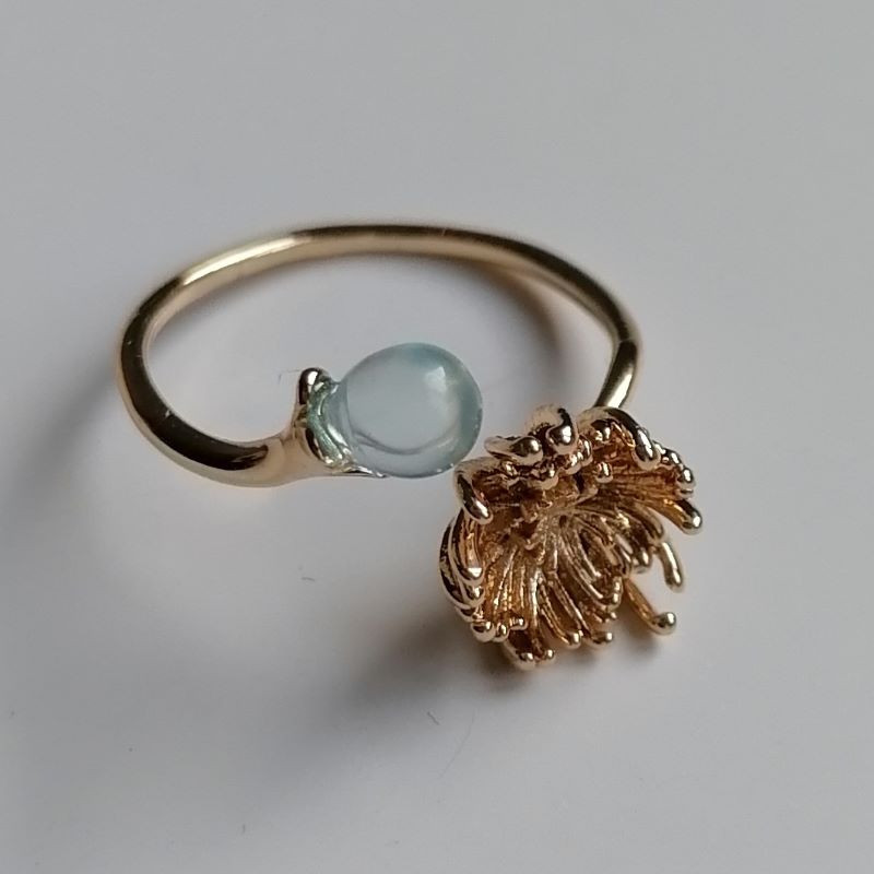 Chrysanthemum ring