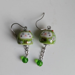 Earrings Manekineko green