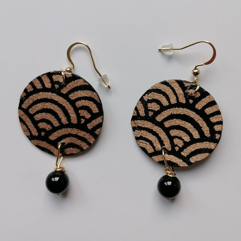 Paper earrings with onyx -Waves