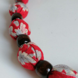 Japanese fabric wooden beads necklace -red