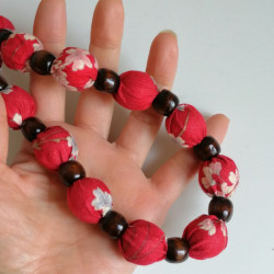Japanese fabric wooden beads necklace -red