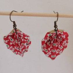 Earrings origami Leaf Plum