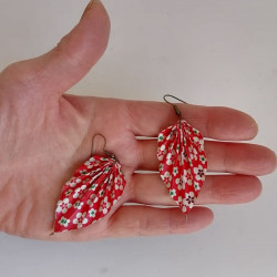 Earrings origami Leaf Plum