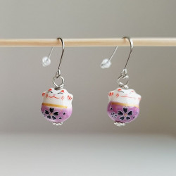 Earrings Manekineko Light Purple