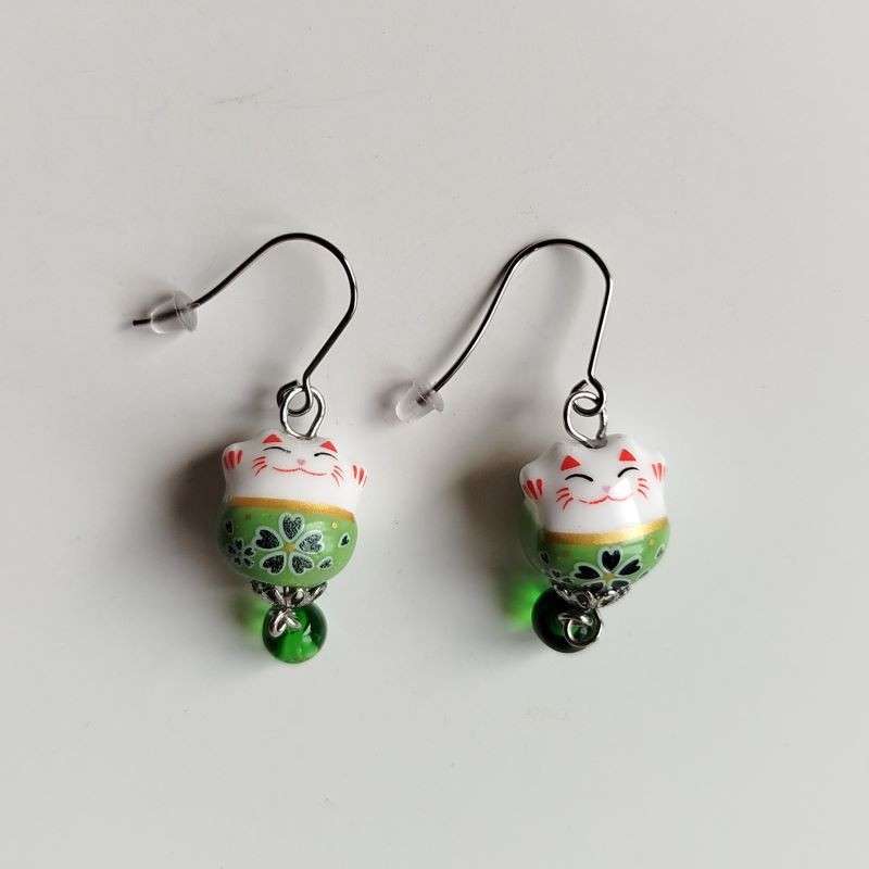 Earrings Manekineko Green