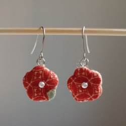 Plum flower earring -Red