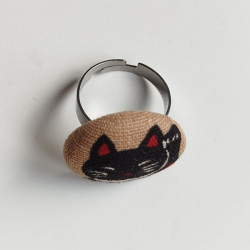 Button Ring Cat manekineko black