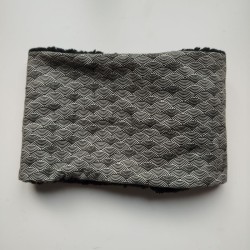 Neckwarmer Boà -Waves black