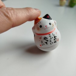 Swing lucky doll Cat Manekineko