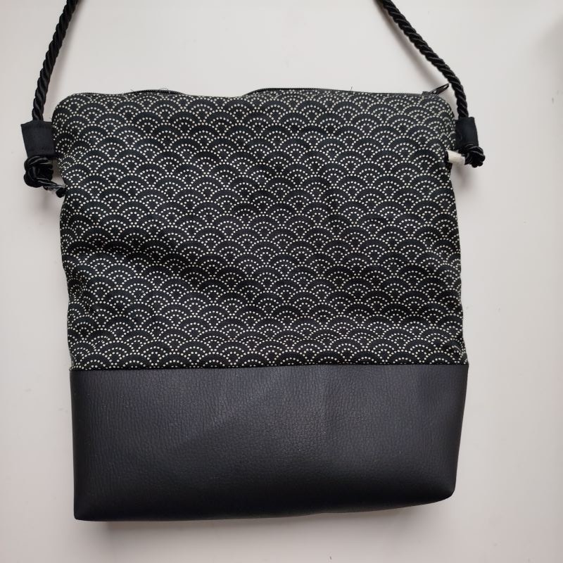 Mini shoulder bag -Seigaiha Black