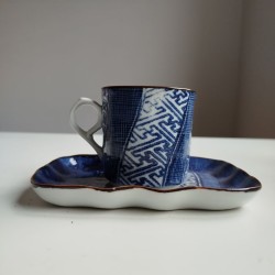 Tazza e piattino indaco