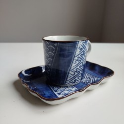 Tazza e piattino indaco