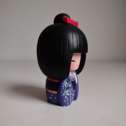 Small Kokeshi Fujimusume