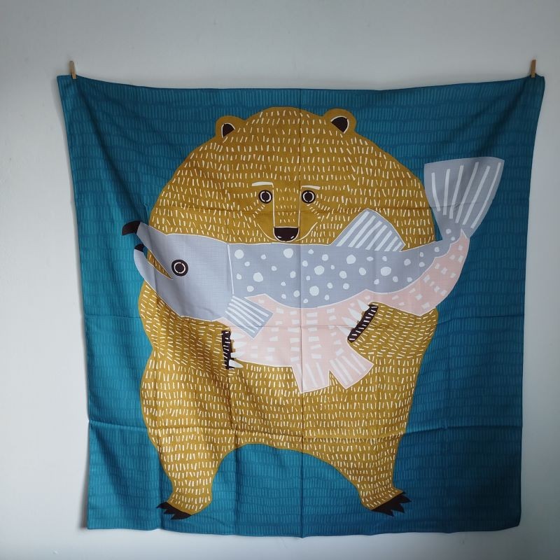 Furoshiki 100cm Bear and salmon