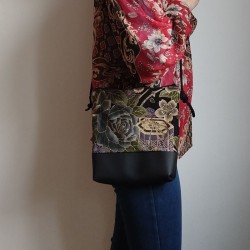 Mini shoulder bag -black peony