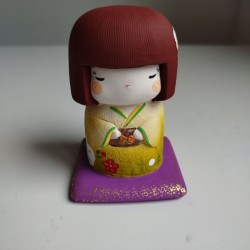 Kokeshi in ceramica -salvadanaio