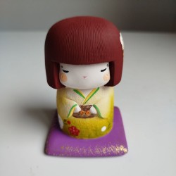 Kokeshi in ceramica -salvadanaio