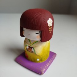 Kokeshi in ceramica -salvadanaio