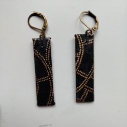 Paper earrings rectangle-black