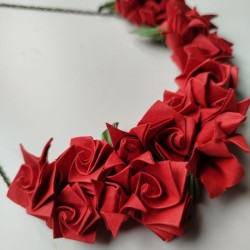 Flower origami choker Red