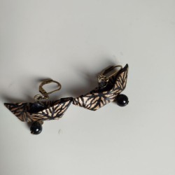 Earrings origami paper boat black