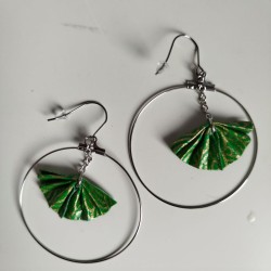 Earrings origami fan in circle