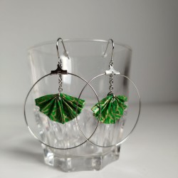 Earrings origami fan in circle