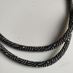 Chirimen cord Necklace Black waves